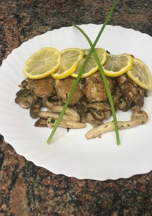 Una foto de Wok de sesos con verduras