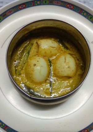 ভাপা ডিমের কারি রেসিপির প্রধান ছবি