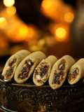 Kaju Anjeer Rolls