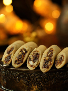 A picture of Kaju Anjeer Rolls.