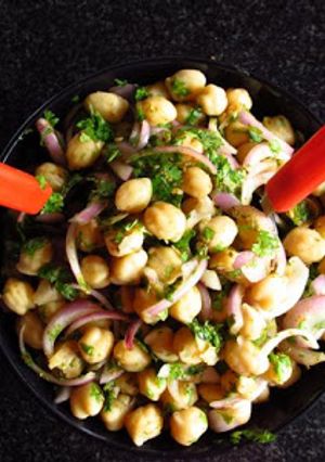 A picture of Chickpeas and Coriander Salad.
