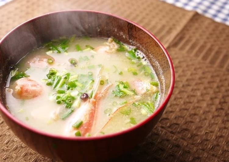 Recipe of Quick Shrimp-shell Miso Soup