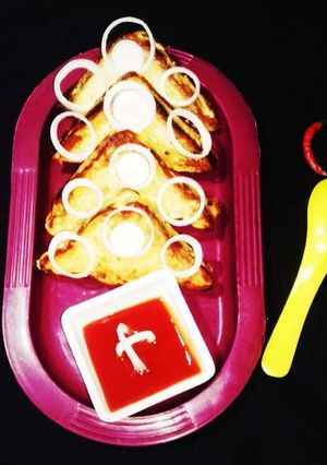 A picture of Potato pan fry sandwich.