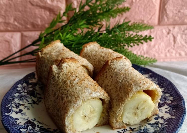 Roti Panggang isi Pisang