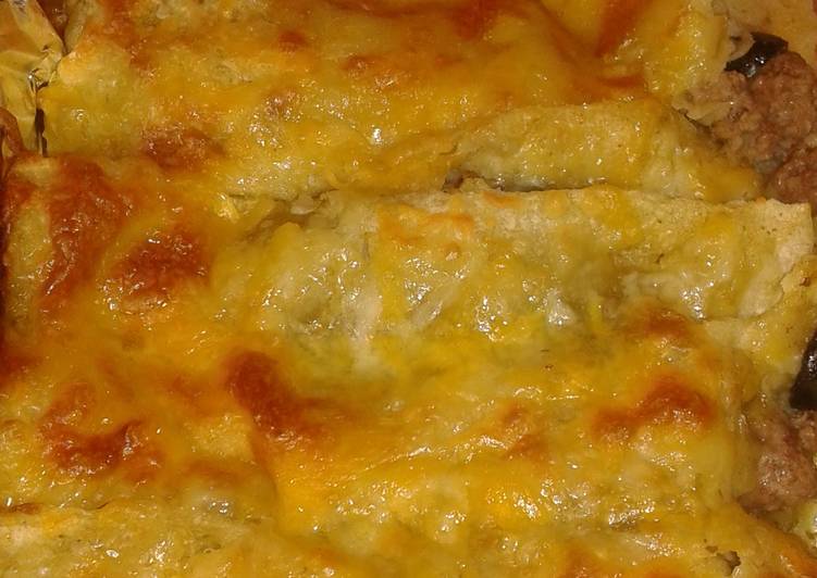 Steps to Prepare Award-winning Beef Enchiladas