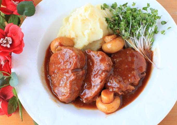 Recipe of Quick Simple Bistro-style Stewed Pork Fillets