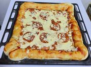 Una foto de queso tomate pizza