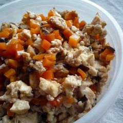 A picture of Scrambled Firm Tofu and Chicken.