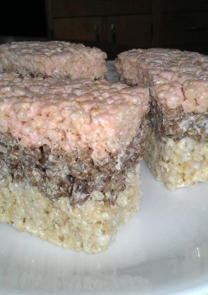 A picture of Neapolitan Krispies.
