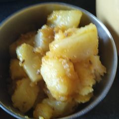 A picture of Aloo sbji.