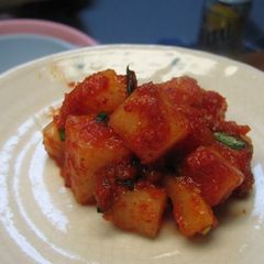 A picture of Easy Daikon Radish Kimchi.