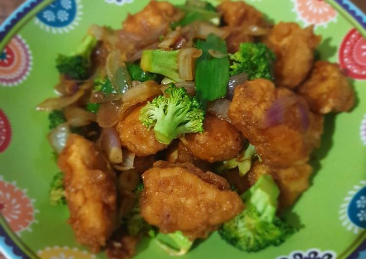 Ayam Crispy Brokoli Saus Mentega