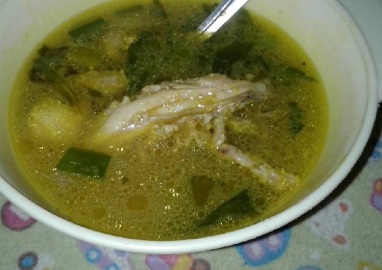 Soto ayam lamongan