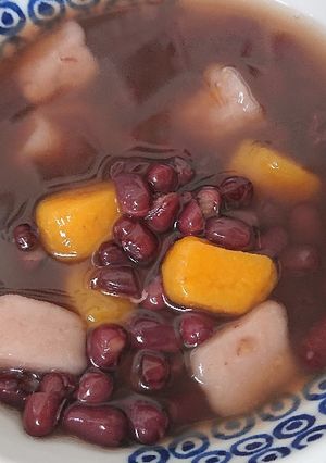 A picture of Red Bean Soup.