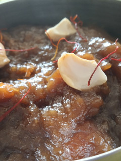 அசோகா அல்வா/ மூங்தால் அல்வா (Ashoka halwa recipe in tamil) செய்முறை முக்கிய புகைப்படம்