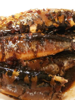 A picture of Good To The Bone! Sardines with Ginger in a Pressure Cooker.