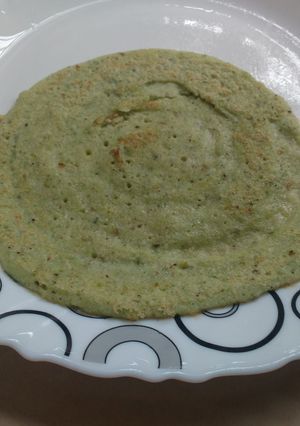 வெண்டைக்காய் தோசை (Vendaikkaai dosai recipe in tamil) செய்முறை முக்கிய புகைப்படம்