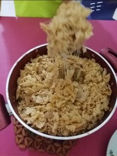 صورة لوصفة معكرونة بالفطر والجبنة