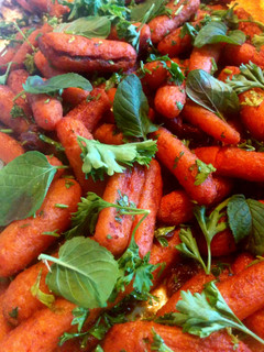 A picture of Carrot, Raisin, and Herb Salad.