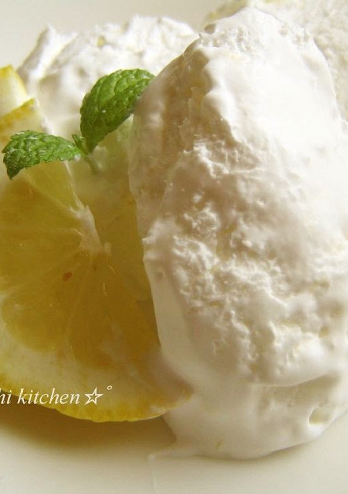 A picture of Refreshing Lemon Ice Cream.