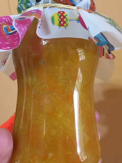 Una foto de Mermelada de quinotos y naranja