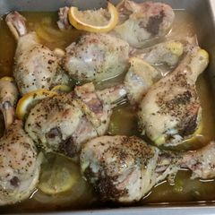 A picture of Lemon Garlic Chicken.