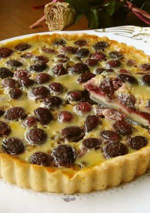 A picture of ''Flan aux Cerises' Cherry Tart.