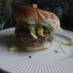 A picture of Avocado Burger.