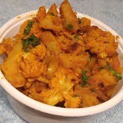 Cauliflower & Potato(Aloo Gobhi) A picture of Cauliflower & Potato(Aloo Gobhi).