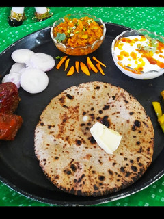 લીલી હળદર નું શાક (Raw Turmeric Shak Recipe in Gujarati) રેસીપી મુખ્ય ફોટો