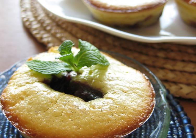 Step-by-Step Guide to Make Favorite Berry Jam Mini Cheesecakes