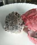 Chocolate chip and stawberry icecream