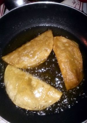 A picture of My mommys crunchy tacos.