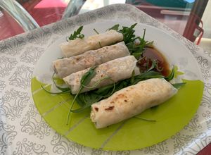 Foto principal de Rollitos de papel de arroz a la plancha con relleno rápido