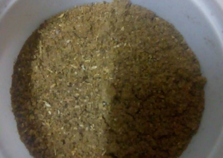 Simple Way to Make Super Quick Homemade Biryani masala powder