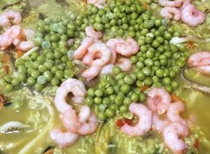 Una foto de Paella