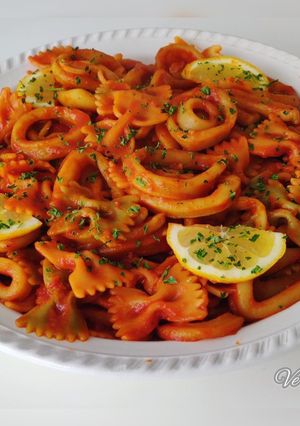 Une photo de Calamars à la tomate