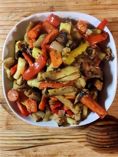 Una foto de Verduras asadas en freidora de aire (amor fryer)