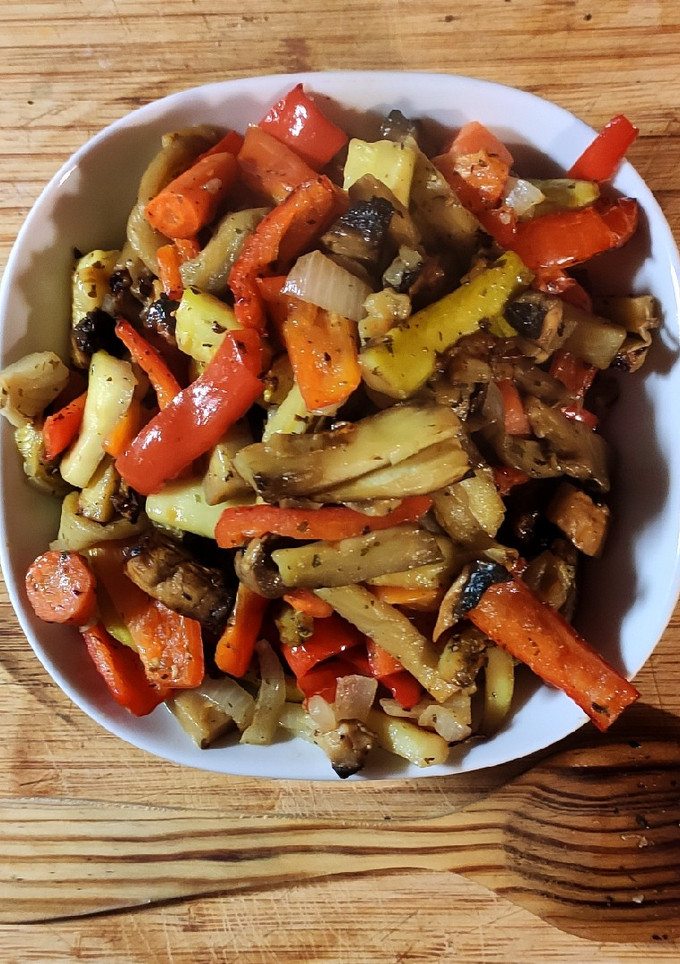 Una foto de Verduras asadas en freidora de aire (amor fryer)