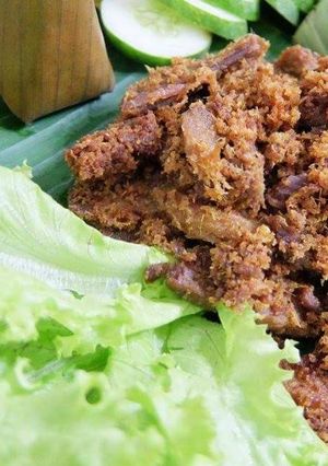 A picture of Indonesian Herbs Fried Beef (Empal).