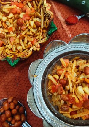 ફરાળી ભેળ (Farali Bhel Recipe In Gujarati) રેસીપી મુખ્ય ફોટો
