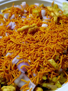 पोहा (Poha recipe in Hindi) रेसिपी मुख्य फोटो