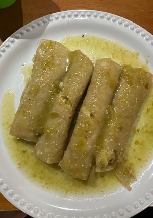 Una foto de Enchiladas Suizas