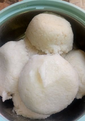 A picture of Tuwo shinkafa 2.