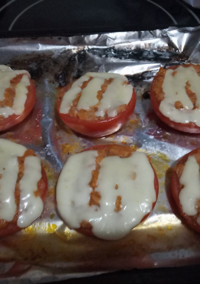Una foto de Tomates rellenos de atún