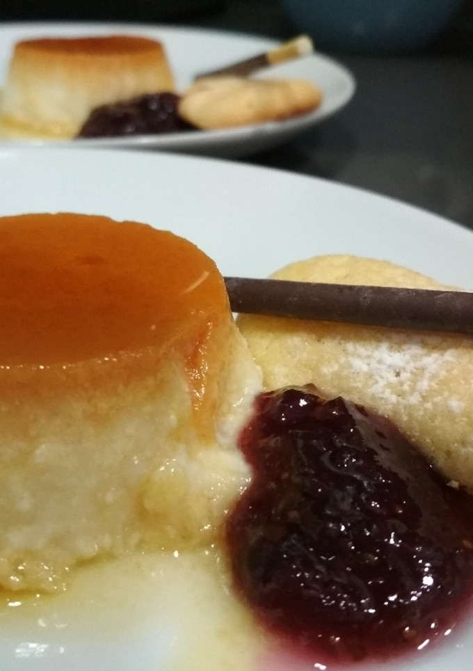 Una foto de Flan de mato