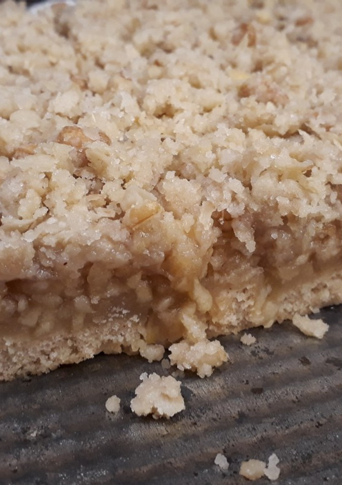 Una foto de Tarta Crumble Integral de Manzanas
