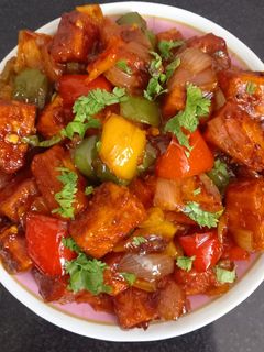 પનીર ચીલી ડ્રાય (Paneer Chili Dry Recipe In Gujarati) રેસીપી મુખ્ય ફોટો
