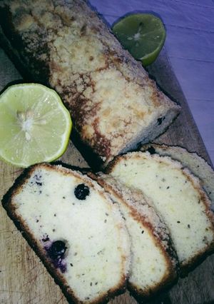 Una foto de Budín de Arándanos y Limón