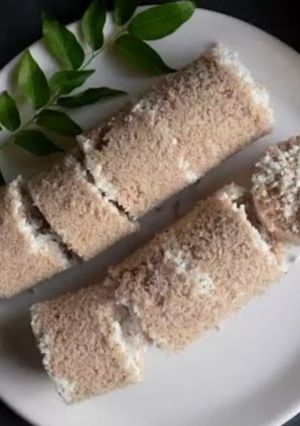 A picture of Kerala brown rice puttu.